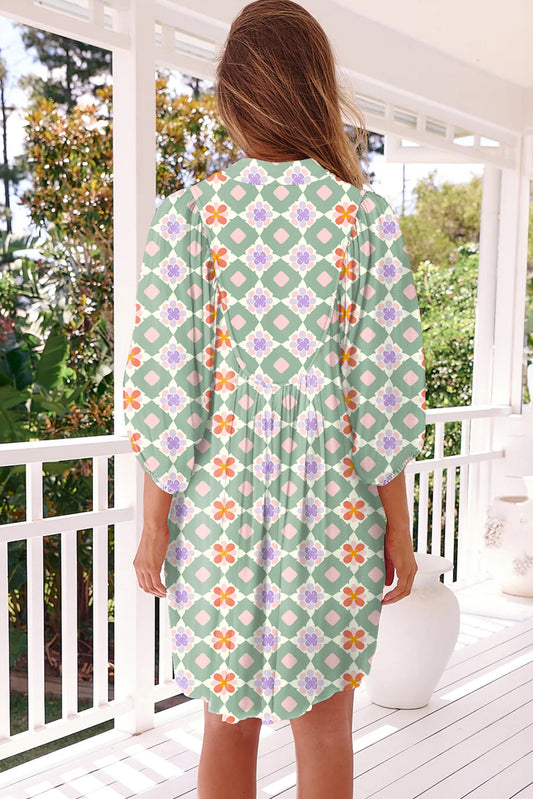 Green Geometric Floral Print 3/4 Sleeve Notched Neck Mini Dress